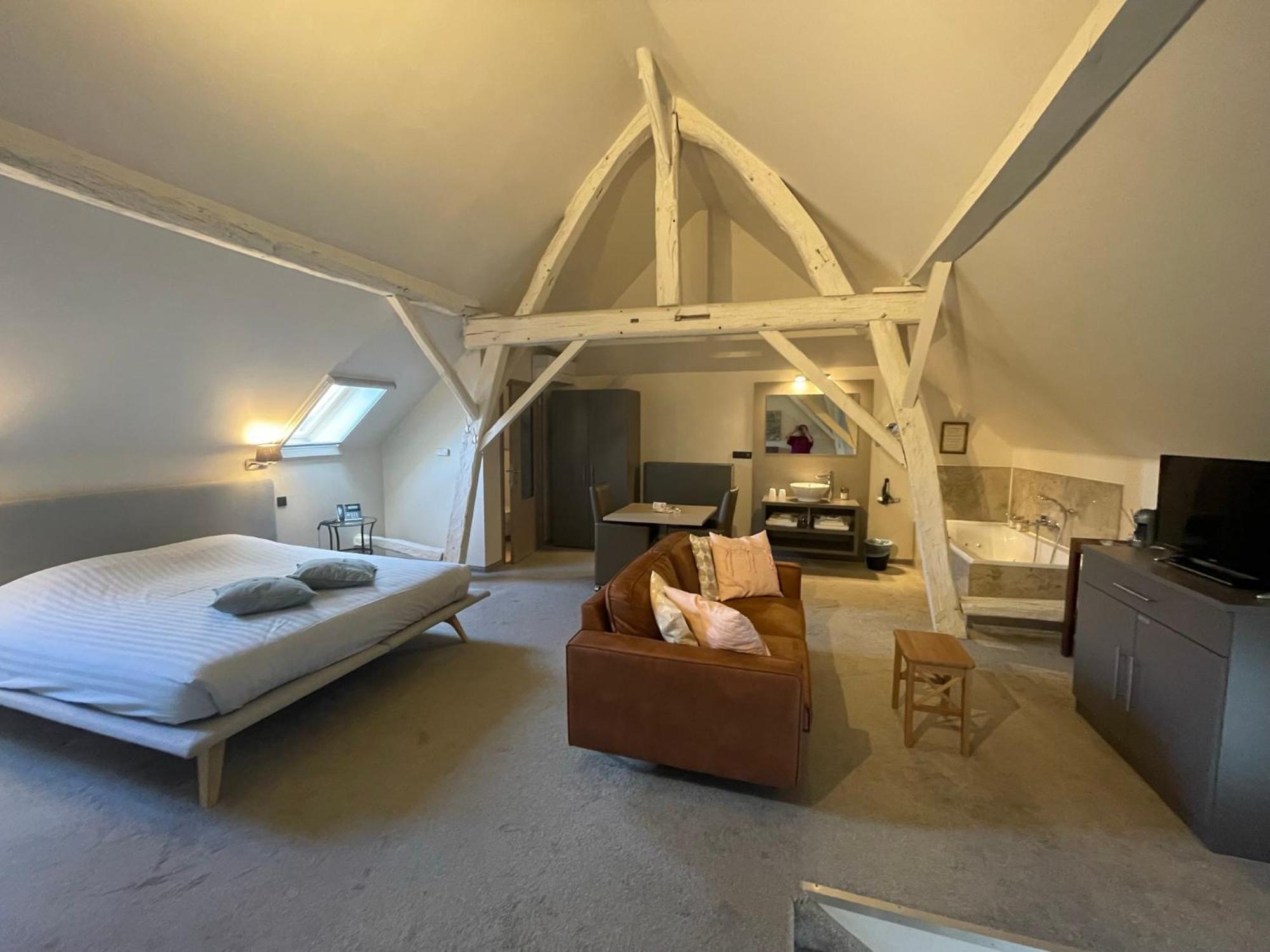 De Verborgen Parel B&B บอร์กโลน ภายนอก รูปภาพ